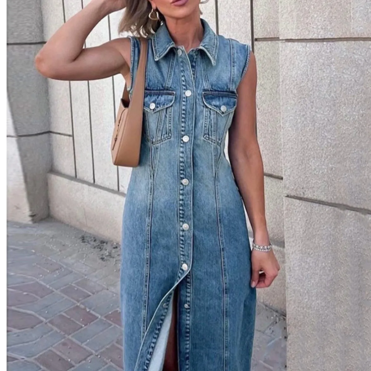 Женское джинсовое платье-рубашка средней длины, Элегантное повседневное платье из денима, одежда из новой джинсовой ткани, лето-осень
Женское джинсовое платье-рубашка средней длины, Элегантное повседневное платье из денима, одежда из новой джинсовой ткани, лето-осень