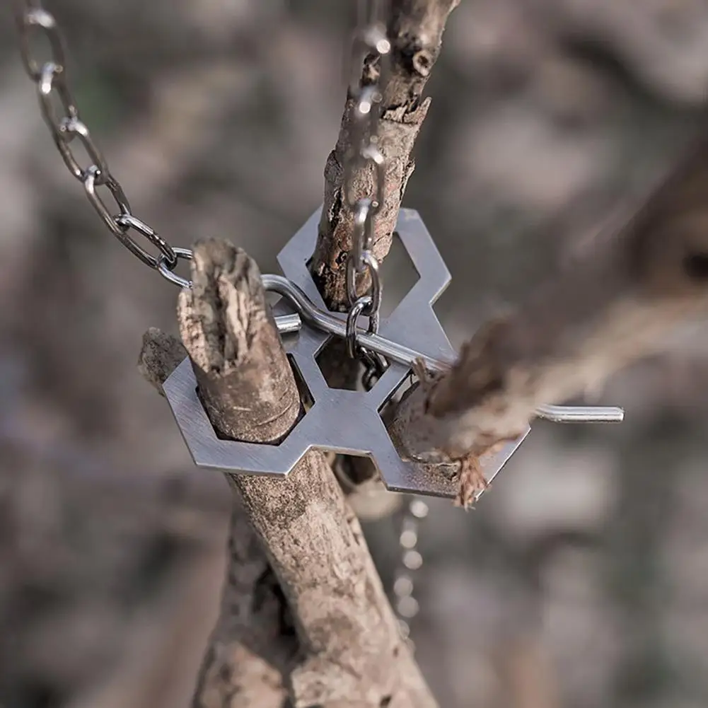 Fashion Triangle Adjustable Hanging Cookware Campfire Support Plate Campfire Support Plate Hanging Pot Bracket
Fashion Triangle Adjustable Hanging Cookware Campfire Support Plate Campfire Support Plate Hanging Pot Bracket