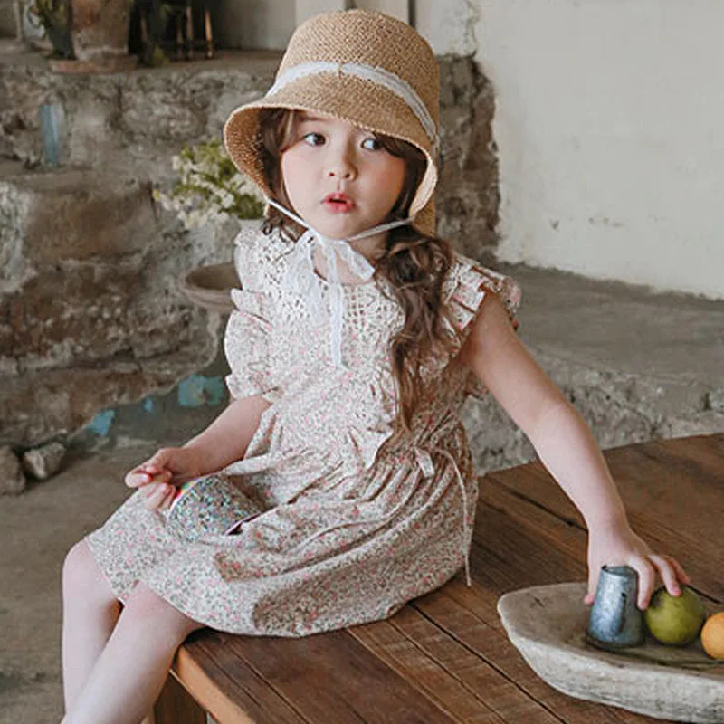 2022 Summer Baby Girls Floral Dress Vintage Flower Little Girl One Piece Dresses Ruffle Sleeve Child Kids Clothes Children Robe
2022 Summer Baby Girls Floral Dress Vintage Flower Little Girl One Piece Dresses Ruffle Sleeve Child Kids Clothes Children Robe