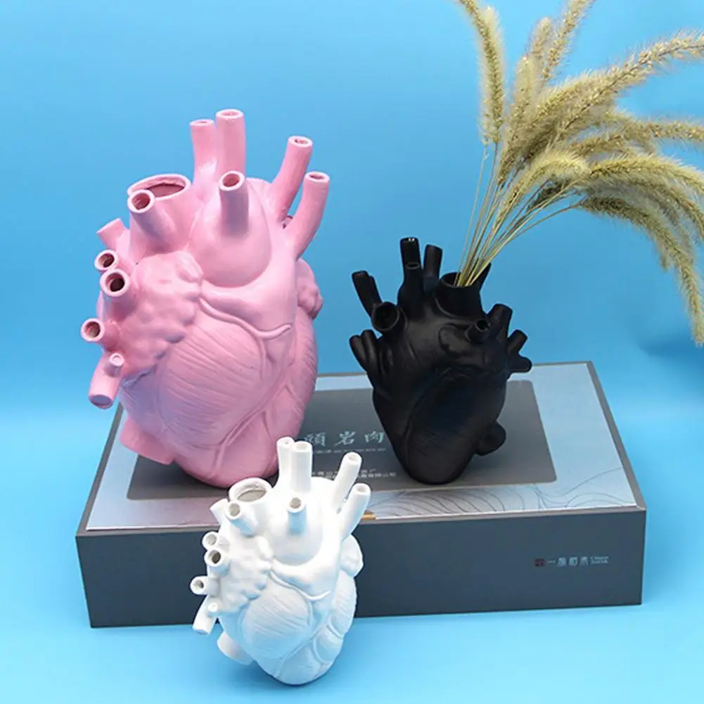 Heart Vase Anatomical Heart Shaped Flower Vase Decorative Ornament Craft for Farmhouse Living Room Bedroom Countertop
Heart Vase Anatomical Heart Shaped Flower Vase Decorative Ornament Craft for Farmhouse Living Room Bedroom Countertop
