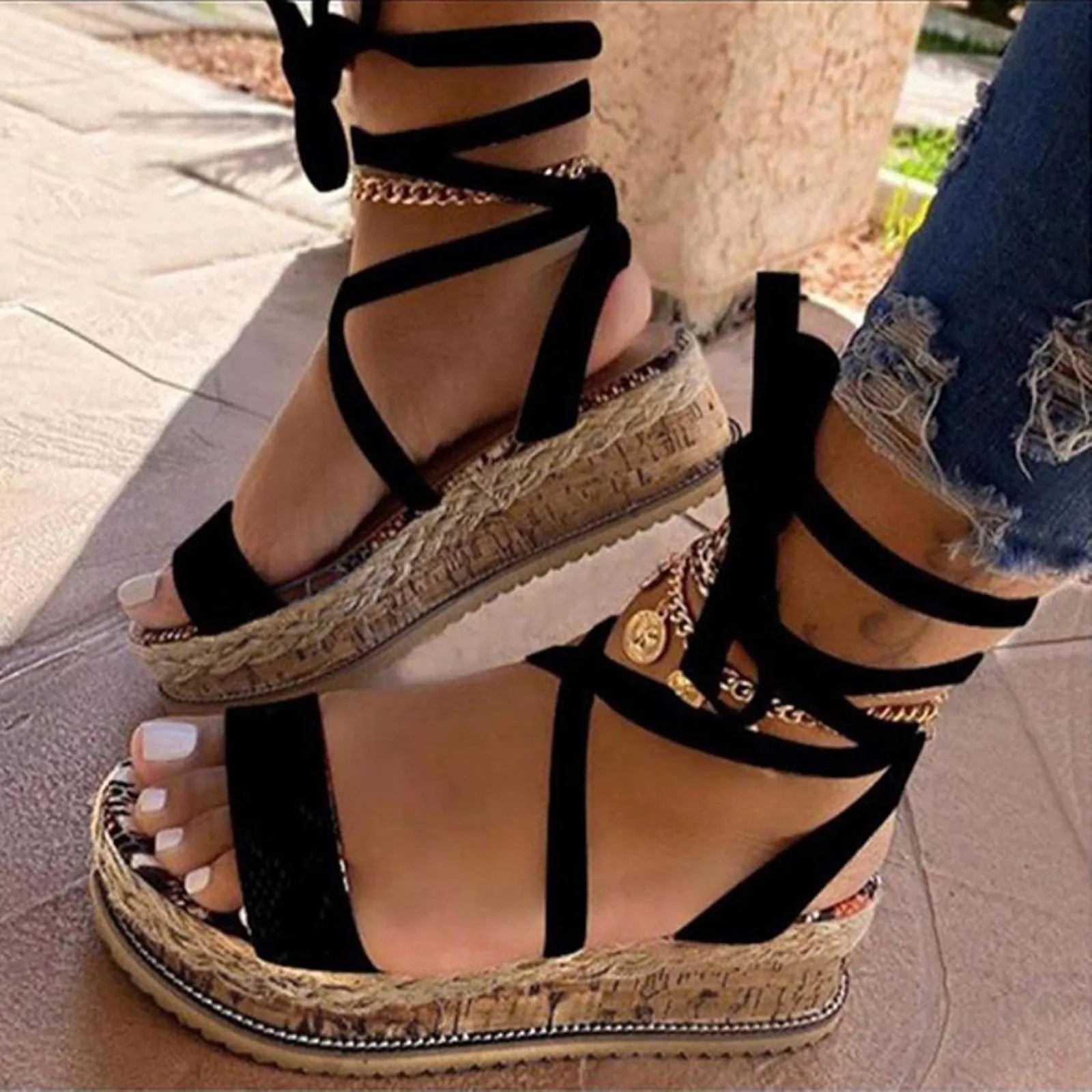 Summer Wedge Shoes Women Narrow Band Vintage Square Toe Flat Female Mid Heels Cross Strap Thong Sandals Shoes
Summer Wedge Shoes Women Narrow Band Vintage Square Toe Flat Female Mid Heels Cross Strap Thong Sandals Shoes