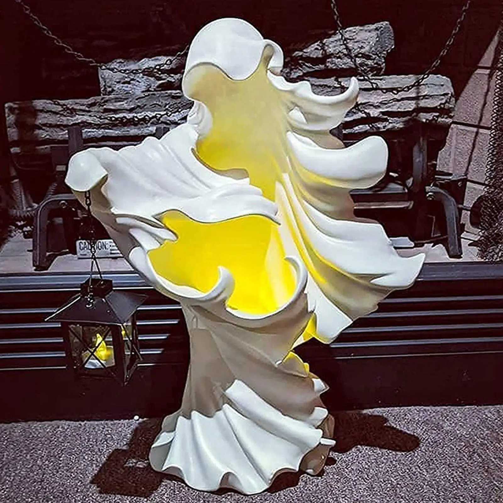 Cracker Barrel Ghost Faceless Ghost Carrying Lantern Figurine Spooky Resin Statue Tabletop Sculpture Lighting for Halloween
Cracker Barrel Ghost Faceless Ghost Carrying Lantern Figurine Spooky Resin Statue Tabletop Sculpture Lighting for Halloween