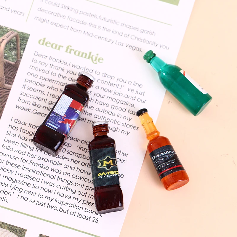 5Pcs/Lot 1/12 Dollhouse Miniature Resin Mini Simulation Wine Bottle Accessories Decor Furniture Model Toys Children Gifts
5Pcs/Lot 1/12 Dollhouse Miniature Resin Mini Simulation Wine Bottle Accessories Decor Furniture Model Toys Children Gifts