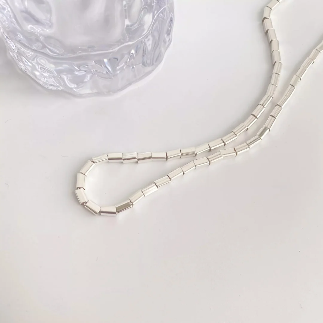Original Design Cold Wind Small Silver Necklace Whole Body 925 Silver Full Circle Geometric Square Clavicle Chain
Original Design Cold Wind Small Silver Necklace Whole Body 925 Silver Full Circle Geometric Square Clavicle Chain
