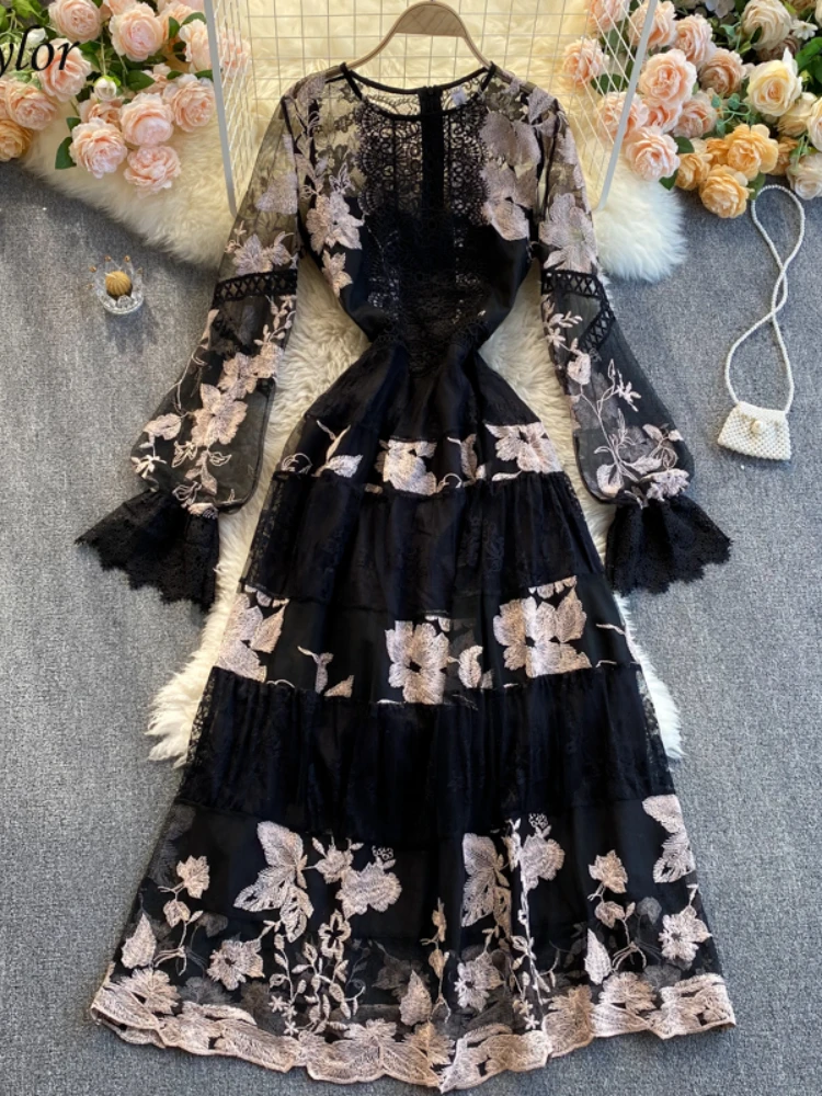 Fitaylor Summer New High Quality Elegant Lace Embroidery Women Mesh Maxi Dress Female Vintage A-line Slim Party Dress
Fitaylor Summer New High Quality Elegant Lace Embroidery Women Mesh Maxi Dress Female Vintage A-line Slim Party Dress