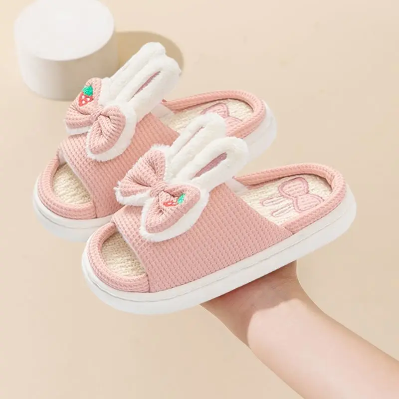 Spring And Autumn Cute Children Linen Breathable Non-slip Comfortable Soft Thick Cartoon Slippers Home Girls Boys Shoes Kids
Spring And Autumn Cute Children Linen Breathable Non-slip Comfortable Soft Thick Cartoon Slippers Home Girls Boys Shoes Kids