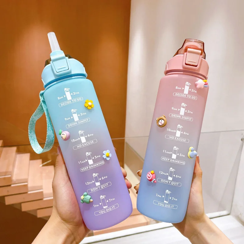 Sports Water Bottle Water Bottle Gradient Color Simple Sports Fitness Hand-Held Anti-Drop Large Capacity Graduated Sippy Cup
Sports Water Bottle Water Bottle Gradient Color Simple Sports Fitness Hand-Held Anti-Drop Large Capacity Graduated Sippy Cup