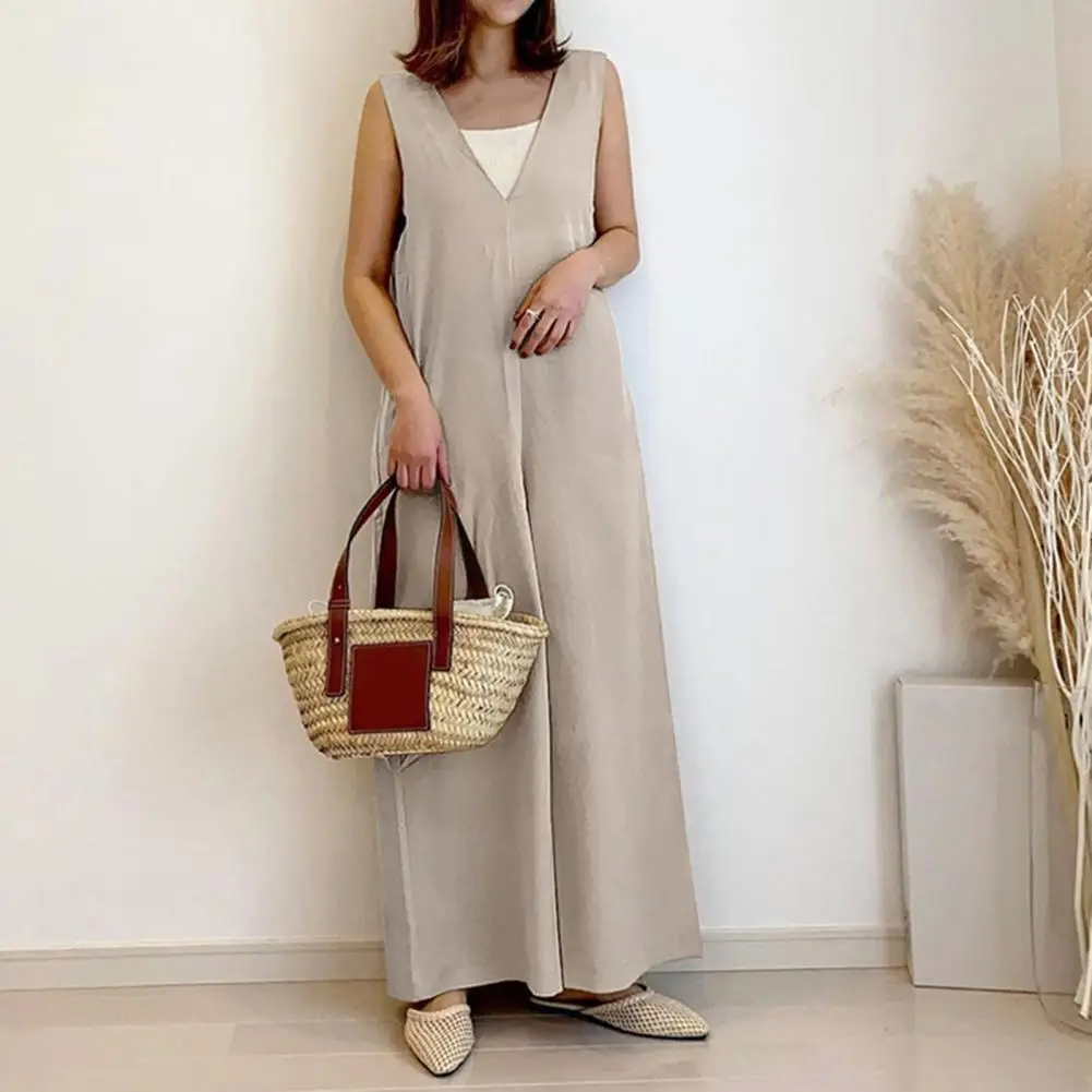 Women Jumpsuit Premium Solid Color Straight Wide Leg Summer V-neck Sleeveless Romper Street Wear 2022
Women Jumpsuit Premium Solid Color Straight Wide Leg Summer V-neck Sleeveless Romper Street Wear 2022