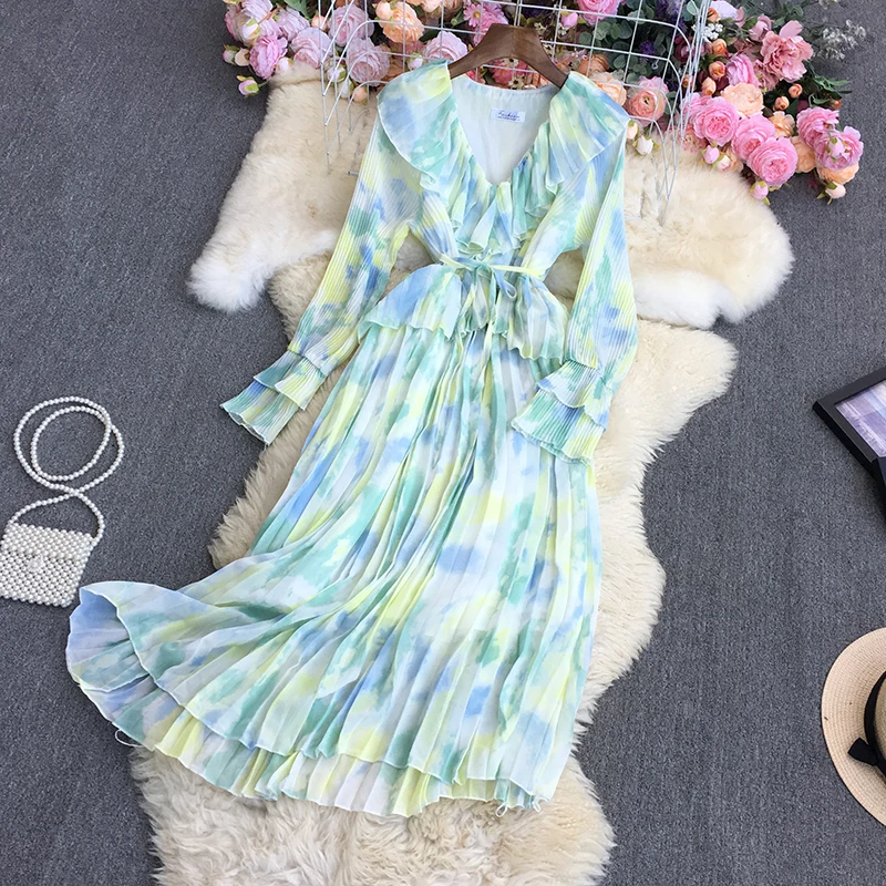 Женское винтажное платье с принтом, длинным рукавом и V-образным вырезом
Женское винтажное платье с принтом, длинным рукавом и V-образным вырезом