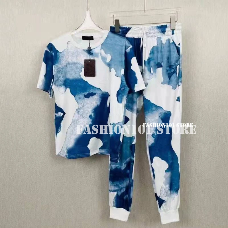 2022 Spring Luxury Design Two Pieces Set Women High-End Multi Vintage Tie-Dye Short Sleeves T-shirt and Pants Sets Clothes S-XL
2022 Spring Luxury Design Two Pieces Set Women High-End Multi Vintage Tie-Dye Short Sleeves T-shirt and Pants Sets Clothes S-XL