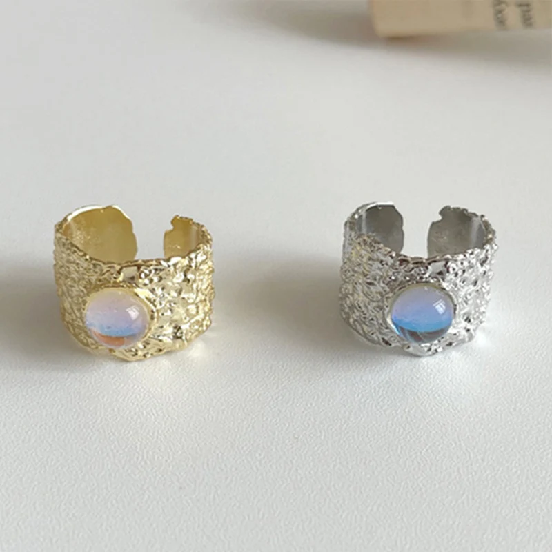 Vintage Wave Rings Moon Stone 925 Sterling Silver Fine Jewelry for Women Men Lover Couple Wedding Engagement Party Gift
Vintage Wave Rings Moon Stone 925 Sterling Silver Fine Jewelry for Women Men Lover Couple Wedding Engagement Party Gift