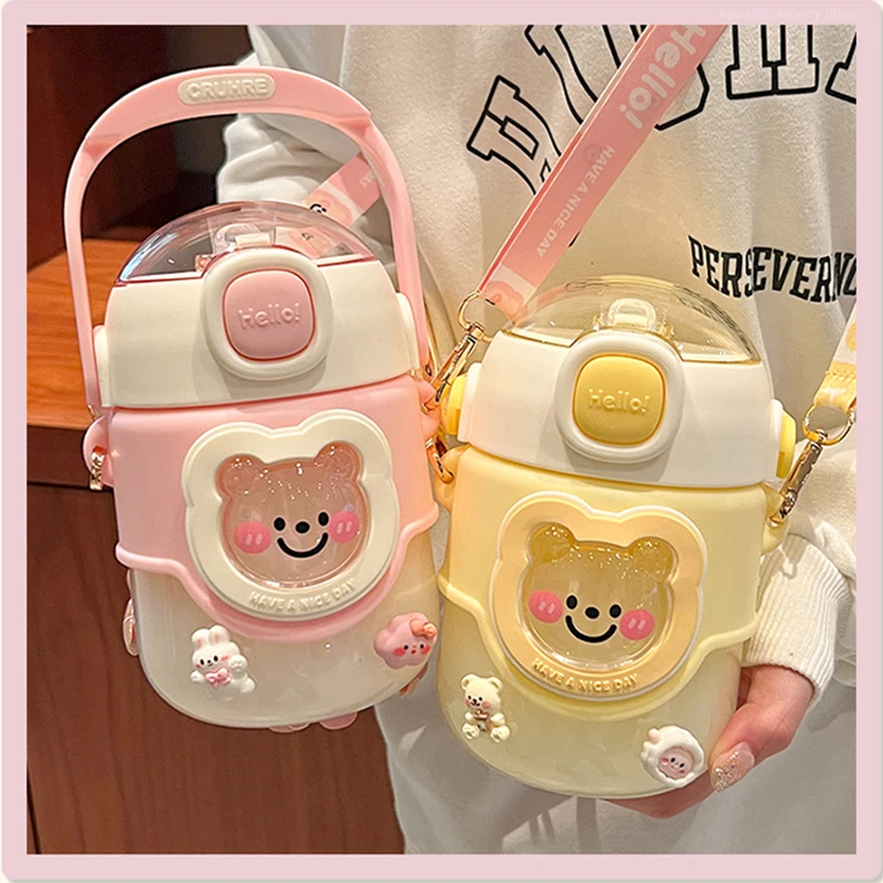 820ml Kawaii Bear Water Bottle For Children Girls BPA Free Cute Plastic Milk Juice Portable Travel Drink Bottle With Straw Strap
820ml Kawaii Bear Water Bottle For Children Girls BPA Free Cute Plastic Milk Juice Portable Travel Drink Bottle With Straw Strap