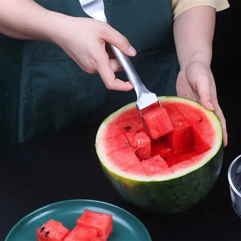 2 In 1 Watermelon Slicer Cutter Knife Multi-purpose Watermelon Fork Slicer Stainless Steel Kitchen Fruit Cutting Accessories
2 In 1 Watermelon Slicer Cutter Knife Multi-purpose Watermelon Fork Slicer Stainless Steel Kitchen Fruit Cutting Accessories