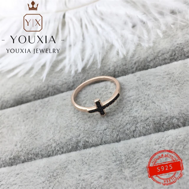 2022 With Logo TO S925 Silver Black Cross Luxury Design Holiday Gift Couple Ring Beautiful Matching Jewelry
2022 With Logo TO S925 Silver Black Cross Luxury Design Holiday Gift Couple Ring Beautiful Matching Jewelry