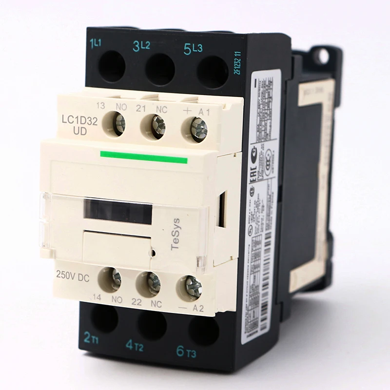 LC1D32UD DC Электрический магнитный контактор 3P 3NO LC1-D32UD 32A 250V DC катушка 
LC1D32UD DC Электрический магнитный контактор 3P 3NO LC1-D32UD 32A 250V DC катушка