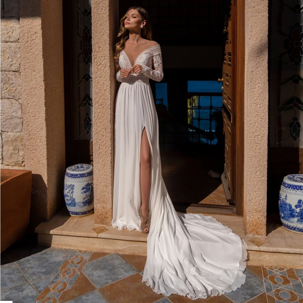 RANMO Delicate Lace Wedding Dress Sheath Slit Illusion Tulle Bateau Neckline Bridal Dress Zipper Court Train Formal Bride Gown
RANMO Delicate Lace Wedding Dress Sheath Slit Illusion Tulle Bateau Neckline Bridal Dress Zipper Court Train Formal Bride Gown