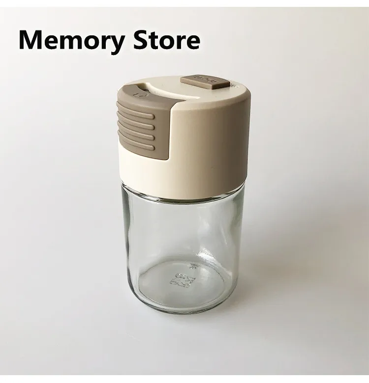 

0.5g Quantitative Salt Shaker Push Type Salt Control Bottle Seasoning Jar Tool Pepper Spice Container Glass Limit Salt Shaker