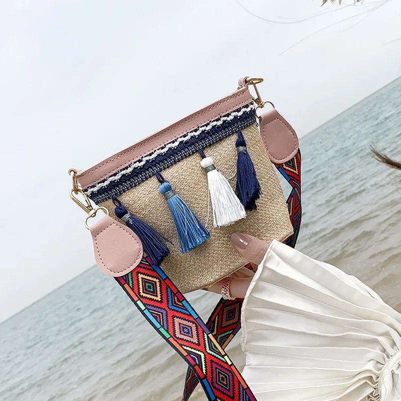 Summer Crossbody Bags for Women 2022 Luxury Handbags Women Bags Designer Famous Brand Ladies Rattan Beach Bag Wicker Straw Bag
Summer Crossbody Bags for Women 2022 Luxury Handbags Women Bags Designer Famous Brand Ladies Rattan Beach Bag Wicker Straw Bag