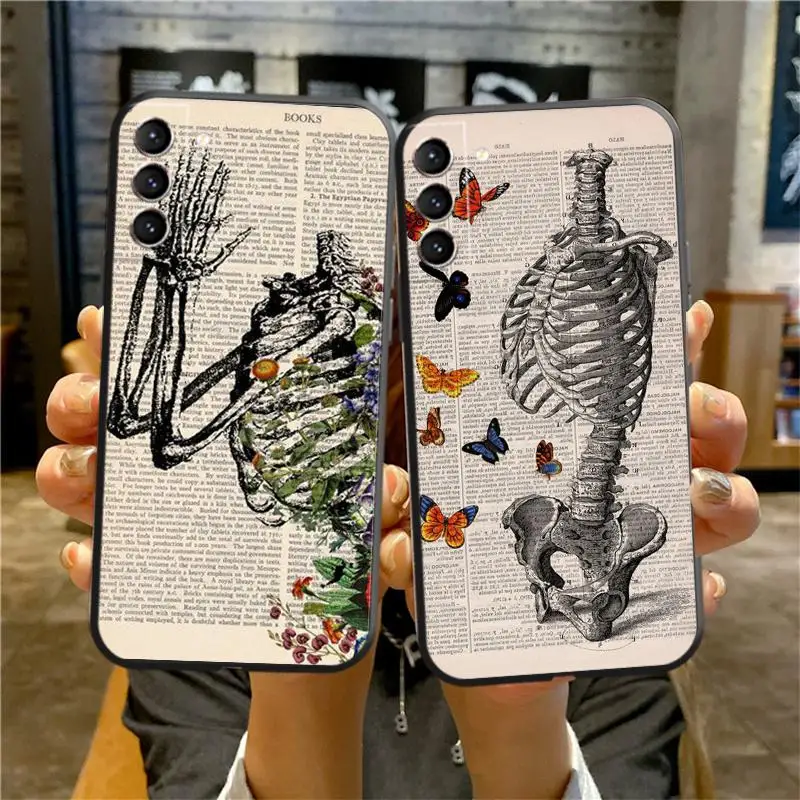 Flowers And Skulls Phone Case For Huawei P50 Pro P10 Lite P50 Pro P30 P Smart Z 2019 2020 2021 P20 P40 Plus 5G Rxq6 Taser
Flowers And Skulls Phone Case For Huawei P50 Pro P10 Lite P50 Pro P30 P Smart Z 2019 2020 2021 P20 P40 Plus 5G Rxq6 Taser