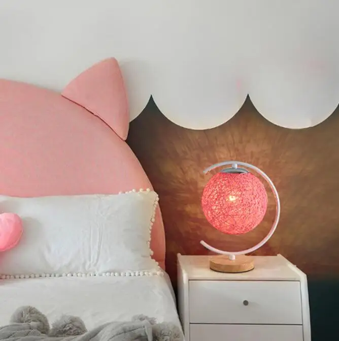 Nordic style small night light bedside lamp bedroom ins decorative creative lamp
Nordic style small night light bedside lamp bedroom ins decorative creative lamp