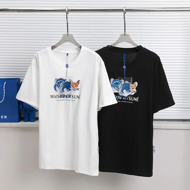 High-quality Adererror Simple and Versatile Men Women 1:1 T-shirt Korean Style ADER ERROR Fox Embroidery Short-sleeved T-shirt
High-quality Adererror Simple and Versatile Men Women 1:1 T-shirt Korean Style ADER ERROR Fox Embroidery Short-sleeved T-shirt