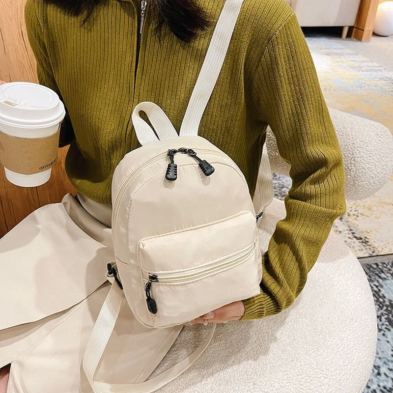 Mini Women's Backpacks Trend Nylon Female Bag Small hool Bags White Rucksack for Teen Girls Fashion Casual Backpack
Mini Women's Backpacks Trend Nylon Female Bag Small hool Bags White Rucksack for Teen Girls Fashion Casual Backpack