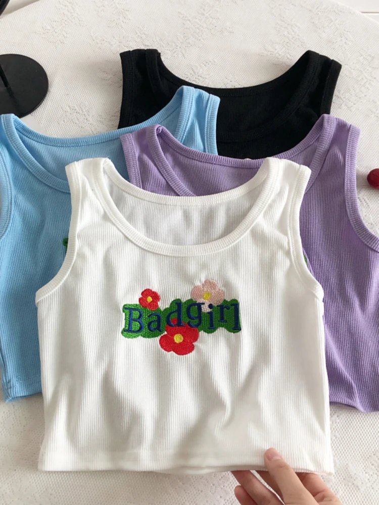 Summer Women Sweet Versatile Fashion Round Collar Letter Embroidered Hot Girl Casual Sleeveless Elastic Tight Fitting Vest Top
Summer Women Sweet Versatile Fashion Round Collar Letter Embroidered Hot Girl Casual Sleeveless Elastic Tight Fitting Vest Top