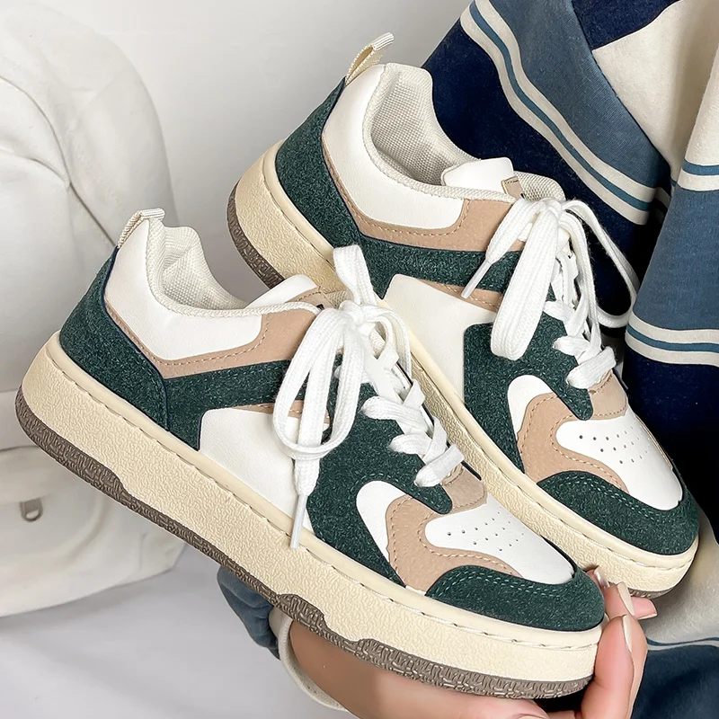 Women's Shoes Training Retro Spring Autumn New Thick-soled Students Casual All-match Niche Sports Trend Sneakers 2022 Zapatos
Women's Shoes Training Retro Spring Autumn New Thick-soled Students Casual All-match Niche Sports Trend Sneakers 2022 Zapatos
