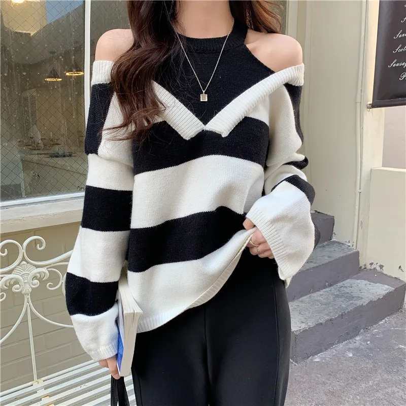 Autumn and Winter New Hanging Neck Off Shoulder Loose Striped Sweater Women's Foreign Style Pullover Versatile Knitwear
Autumn and Winter New Hanging Neck Off Shoulder Loose Striped Sweater Women's Foreign Style Pullover Versatile Knitwear