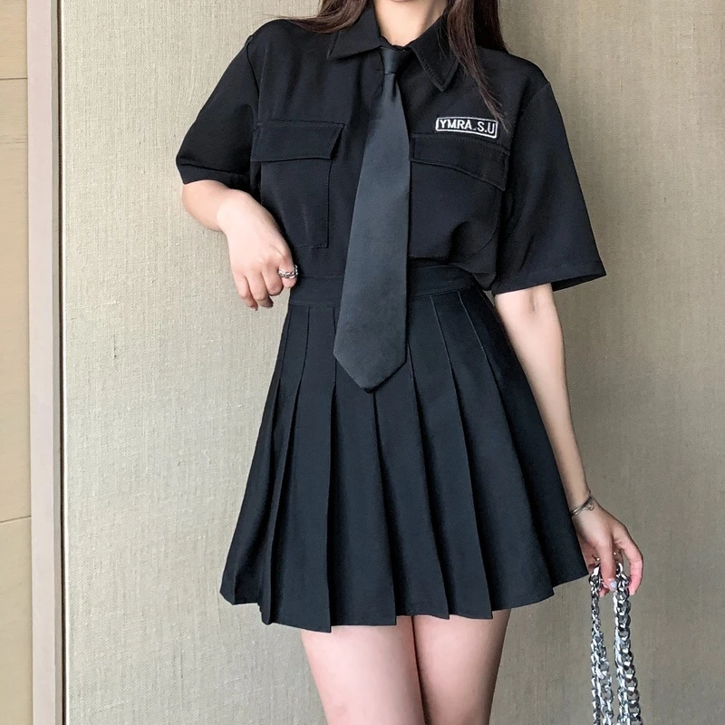 Gothic T-Shirt Women Japaneses Style Chic Tie Black Shirts 2021 Streetwear Harajuku Girl Summer Top Loose Pockets Preppy Student
Gothic T-Shirt Women Japaneses Style Chic Tie Black Shirts 2021 Streetwear Harajuku Girl Summer Top Loose Pockets Preppy Student