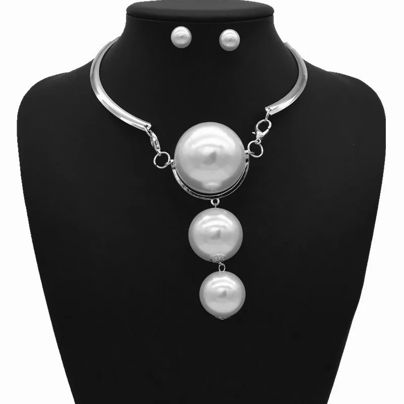 Dubai Wedding Jewelry Sets Gold Pearl African Women Fashion Accessories Bridal Necklace Earrings Exaggerated Style
Dubai Wedding Jewelry Sets Gold Pearl African Women Fashion Accessories Bridal Necklace Earrings Exaggerated Style