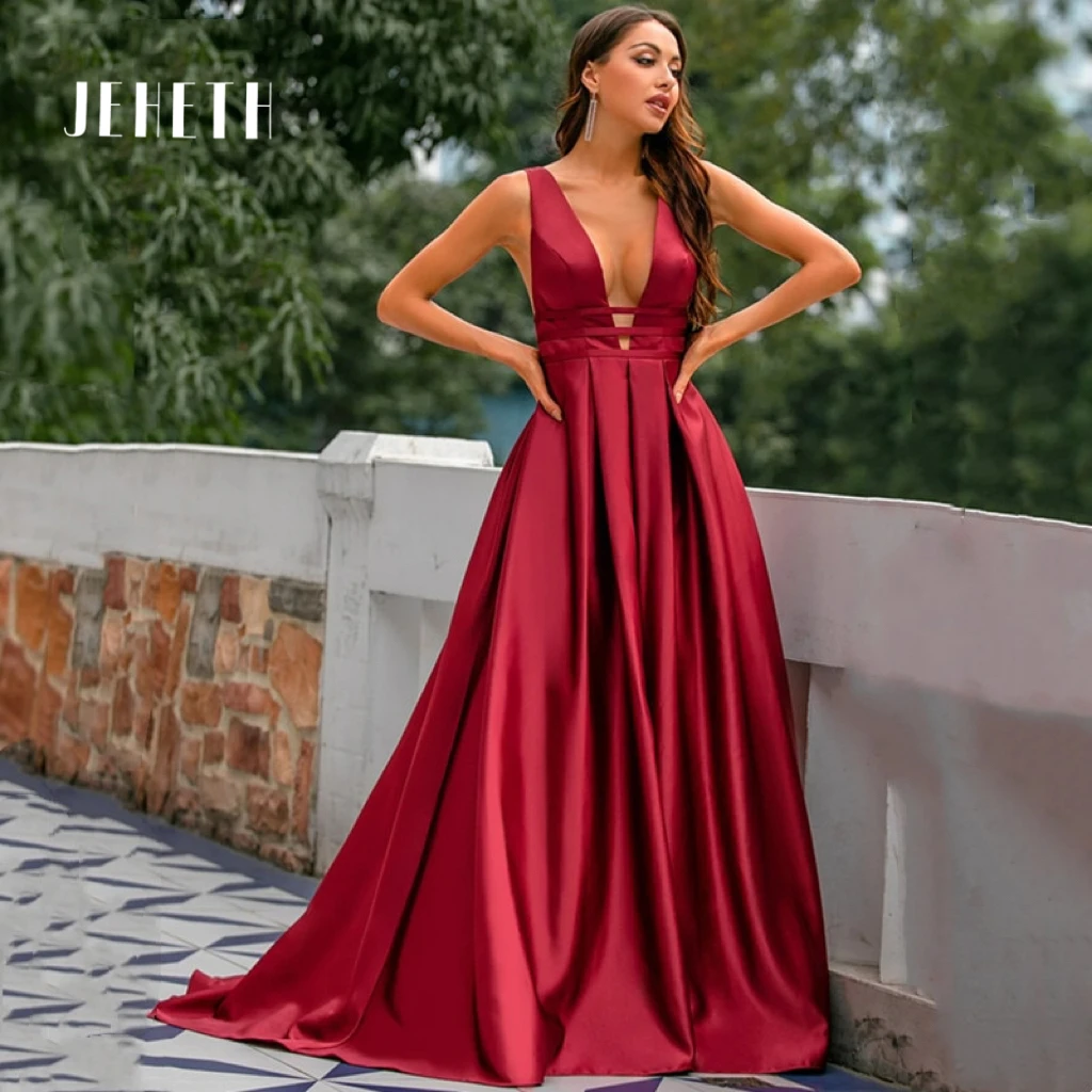 JEHETH Sexy Burgundy Evening Dress V-Neck 2023 A-Line Sleeveless Long Party Gowns Backless Sweep Train For Women Robes De Soiré
JEHETH Sexy Burgundy Evening Dress V-Neck 2023 A-Line Sleeveless Long Party Gowns Backless Sweep Train For Women Robes De Soiré