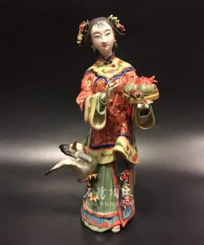Керамическая статуэтка Boneka Shiwan
Керамическая статуэтка Boneka Shiwan