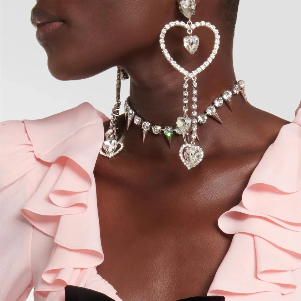 Brand New Rhinestone Heart Pendant Dangle Earrings For Women Fashion Jewelry Party Show Ladys' Statement Accessories
Brand New Rhinestone Heart Pendant Dangle Earrings For Women Fashion Jewelry Party Show Ladys' Statement Accessories
