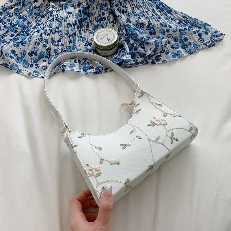 Summer Lace Floral Stitching Shoulder Bag for Women 2023 Soft PU Leather Underarm Bags Beach Travel Handbag Girls Small Tote Bag
Summer Lace Floral Stitching Shoulder Bag for Women 2023 Soft PU Leather Underarm Bags Beach Travel Handbag Girls Small Tote Bag