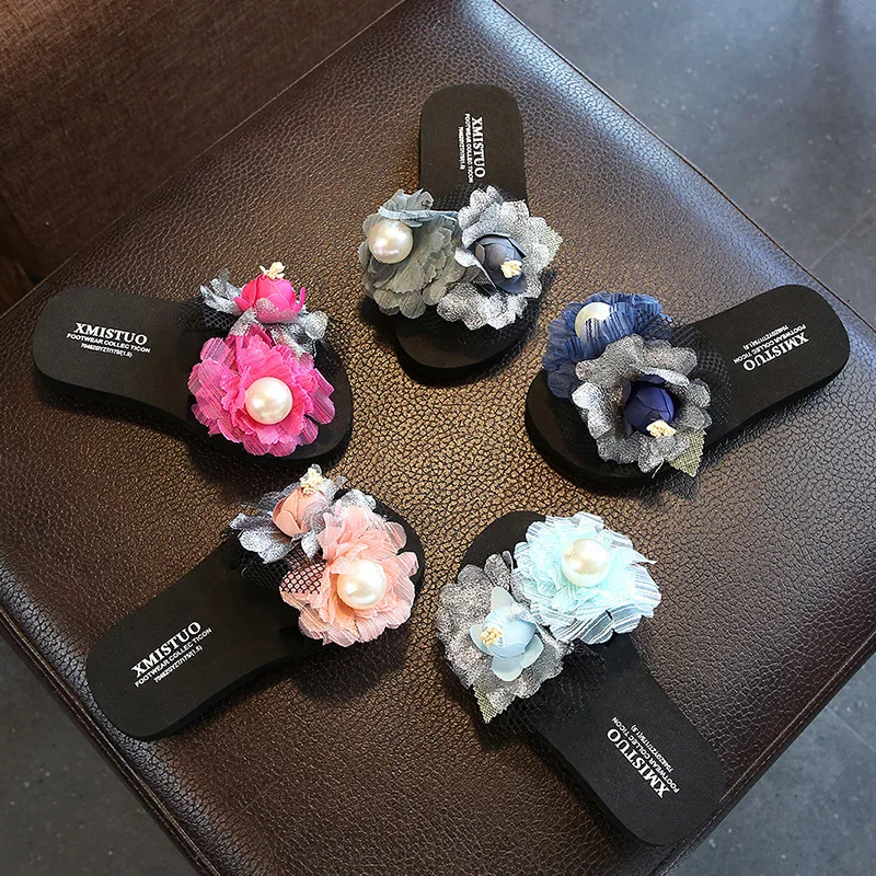 Fashion Shoes Women 2020 Sandals Flowers Beach Flip-flops Wear Children's New Pinch Summer Slippers Girls Non-slip Female
Fashion Shoes Women 2020 Sandals Flowers Beach Flip-flops Wear Children's New Pinch Summer Slippers Girls Non-slip Female