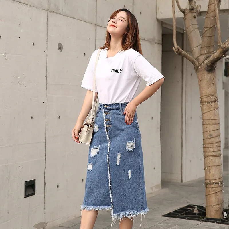 Summer Large Denim Skirt Women's Korean Version Front Breasted Skirt New Fat Mm Age Reducing Thin Denim Skirt Pleated Skirt
Summer Large Denim Skirt Women's Korean Version Front Breasted Skirt New Fat Mm Age Reducing Thin Denim Skirt Pleated Skirt