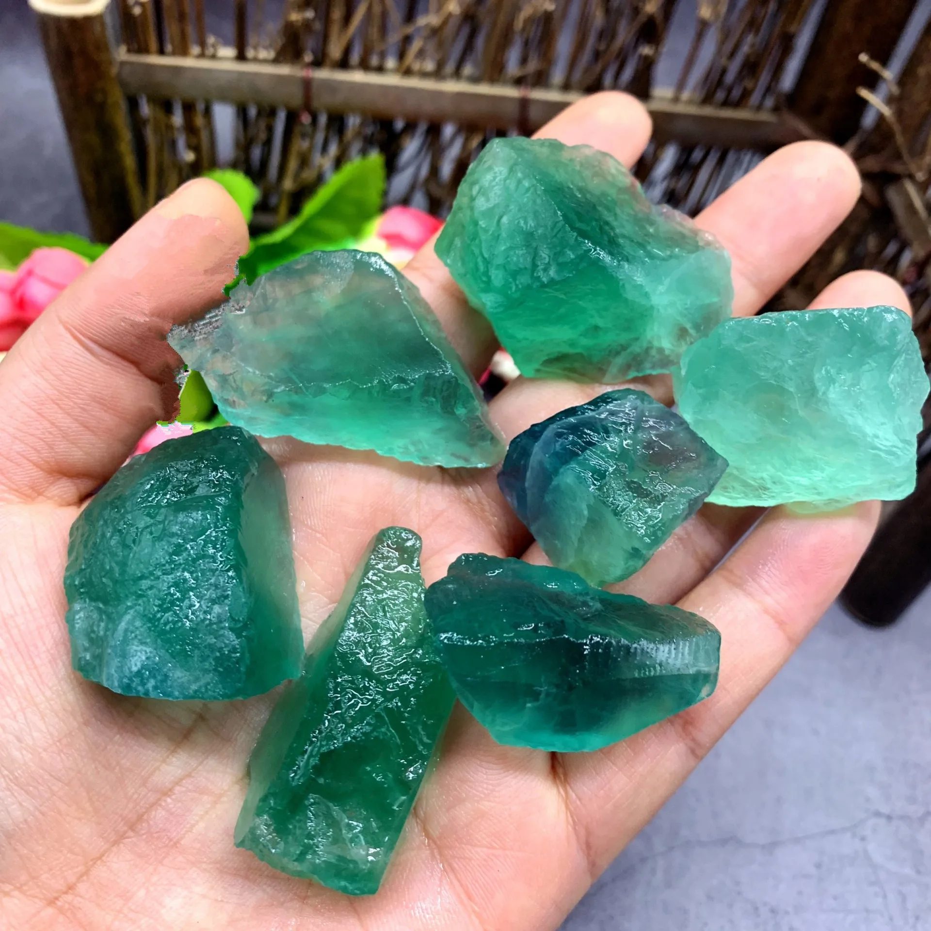 Natural Green Fluorite Stone Mineral Specimen Quartz Crystal Rough Stones Healing Home Decoration Or Ffish Tank Decor Aromathe
Natural Green Fluorite Stone Mineral Specimen Quartz Crystal Rough Stones Healing Home Decoration Or Ffish Tank Decor Aromathe