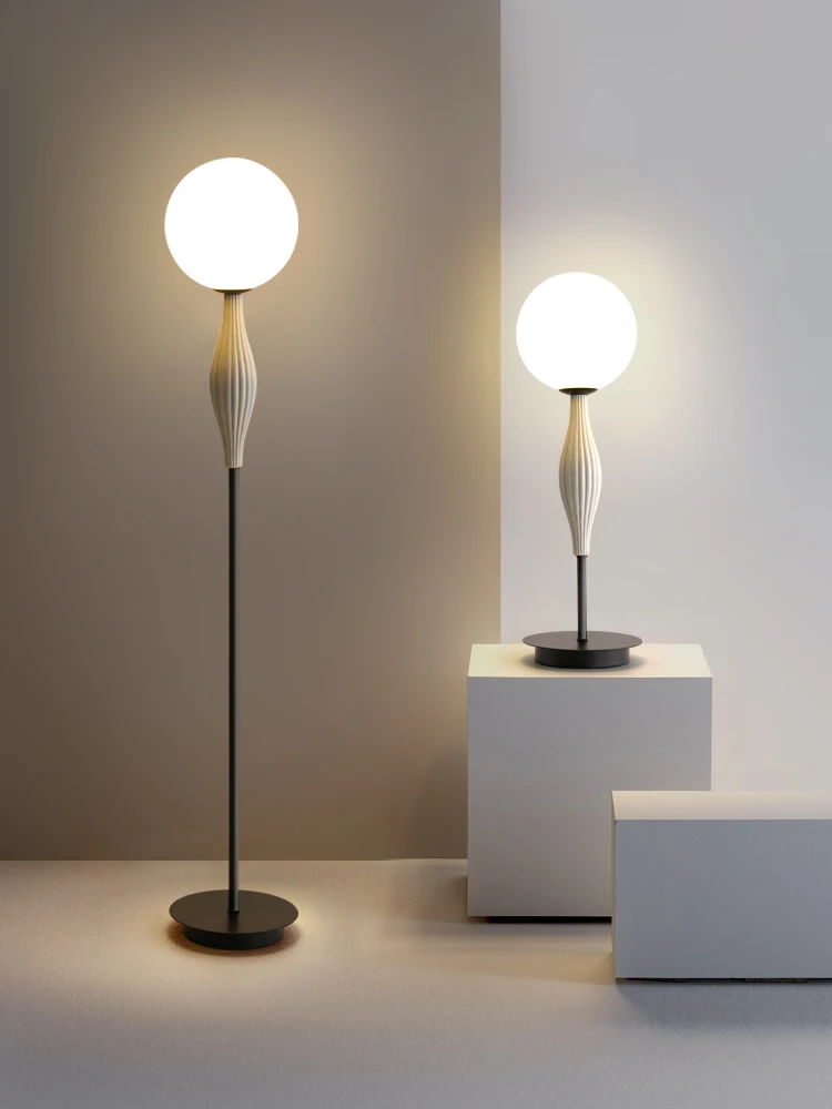 Living Room Floor Lamp Simple Modern Sofa Side Creative Personal Influencer Minimalist Designer Bedroom Bed Head Lamp
Living Room Floor Lamp Simple Modern Sofa Side Creative Personal Influencer Minimalist Designer Bedroom Bed Head Lamp