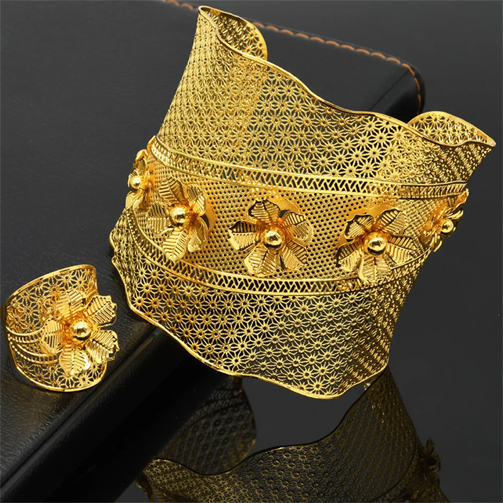 Adjustable Jewelry Set for Women Gold Plated Bangles With Ring Dubai Bride Wedding Party Bracelet Jewelry Gifts Charm Bangles
Adjustable Jewelry Set for Women Gold Plated Bangles With Ring Dubai Bride Wedding Party Bracelet Jewelry Gifts Charm Bangles