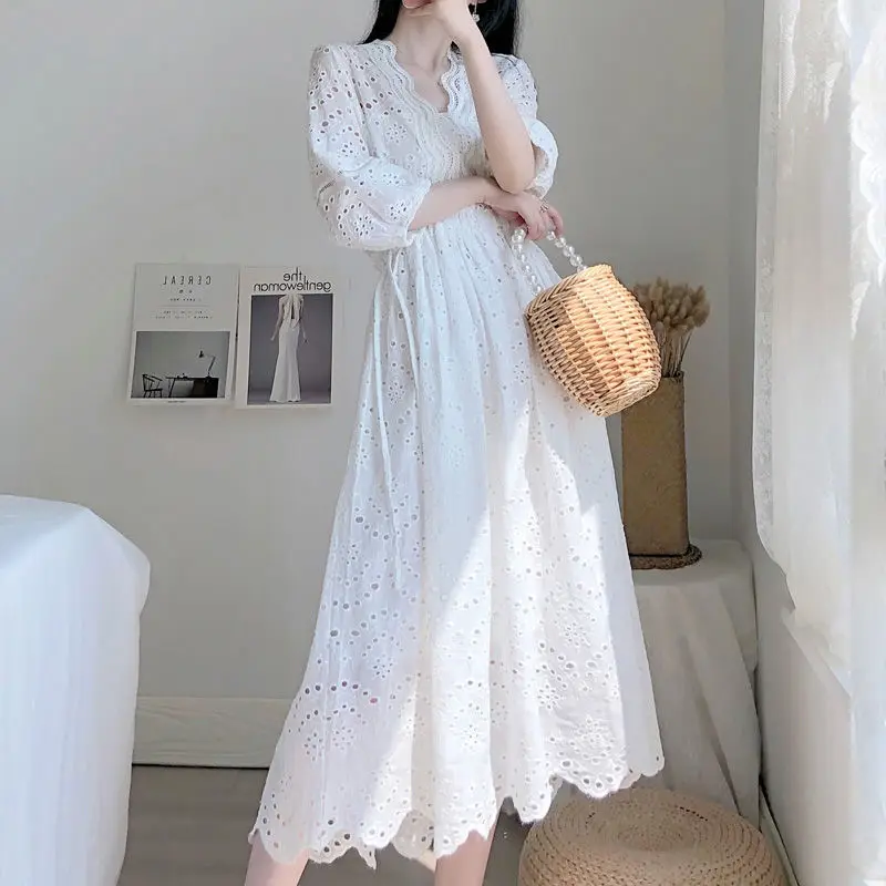 Spring Women Hollow Out Lace Crochet Dresses V-neck Elegant Half Sleeves Dress Summer Party Sexy Loose Swing Long Dress T250
Spring Women Hollow Out Lace Crochet Dresses V-neck Elegant Half Sleeves Dress Summer Party Sexy Loose Swing Long Dress T250