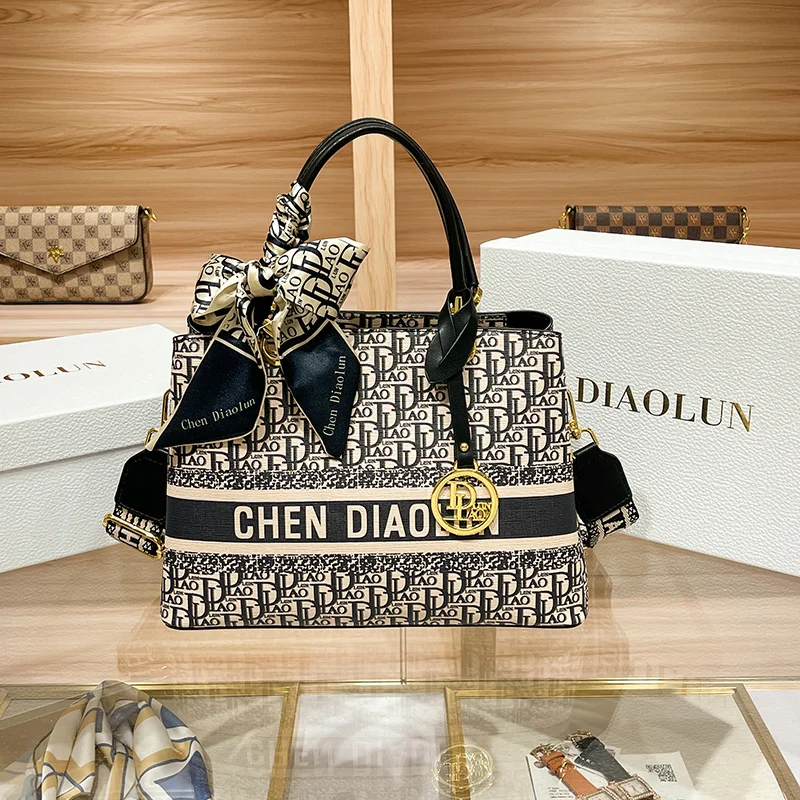 Genuine Leather Women Purses And Handbags 2023 New Fashion Large Capacity Tote Bag Single Shoulder Messenger Satchels Sac Femme
Genuine Leather Women Purses And Handbags 2023 New Fashion Large Capacity Tote Bag Single Shoulder Messenger Satchels Sac Femme
