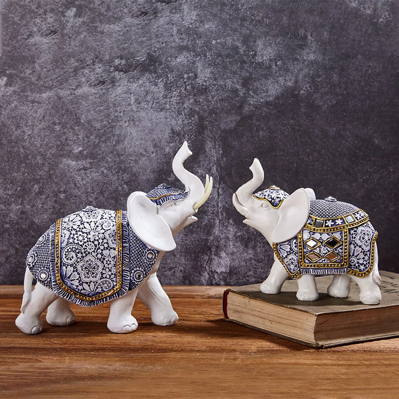 Creative Elephant Home Decoration Living Room Desktop porch Decoration Resin Crafts
Creative Elephant Home Decoration Living Room Desktop porch Decoration Resin Crafts