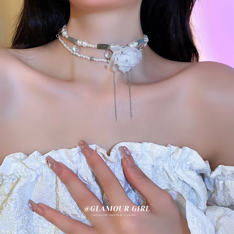 Minar Cute Romantic White Color Arcylic Flower Pendant Necklace for Women Natural Stone Pearls Crystal Beads Chokers Necklaces
Minar Cute Romantic White Color Arcylic Flower Pendant Necklace for Women Natural Stone Pearls Crystal Beads Chokers Necklaces