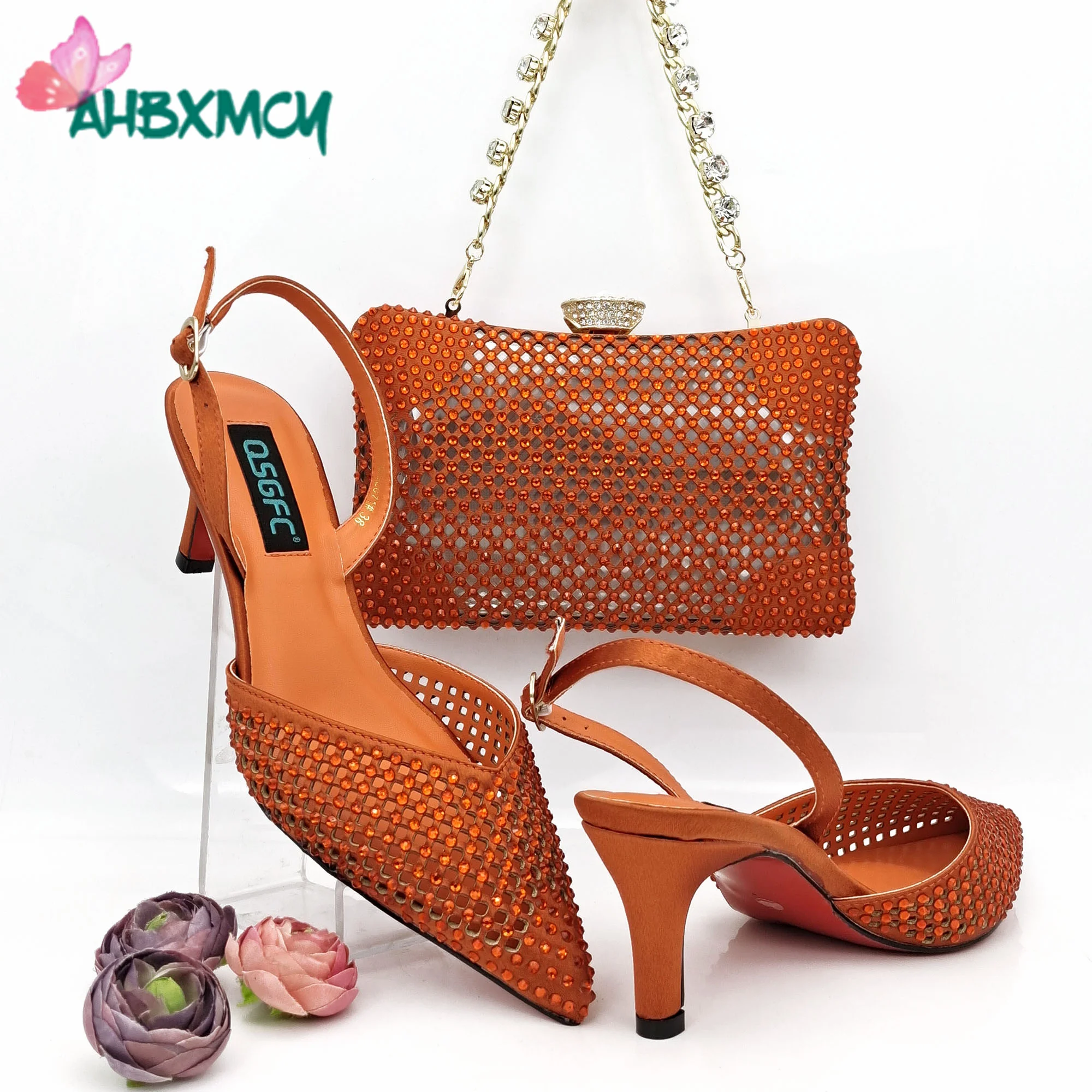 Новинка Весна 2024, дизайнерские туфли-лодочки, подходящие к ручной сумке оранжевого цвета, удобные туфли на тонком каблуке, итальянская высококачественная искусственная кожа
Новинка Весна 2024, дизайнерские туфли-лодочки, подходящие к ручной сумке оранжевого цвета, удобные туфли на тонком каблуке, итальянская высококачественная искусственная кожа