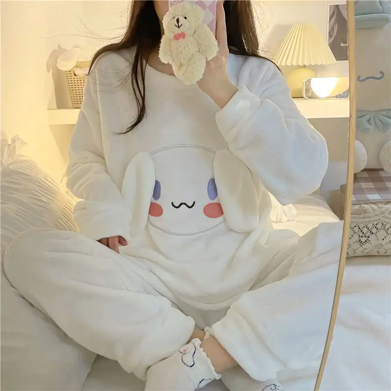 Kawaii Sanrios Pajamas for Women Cartoon Cinnamoroll Ins Wind Winter Pajama Sets Coral Fleece Sleep Tops Pure White
Kawaii Sanrios Pajamas for Women Cartoon Cinnamoroll Ins Wind Winter Pajama Sets Coral Fleece Sleep Tops Pure White