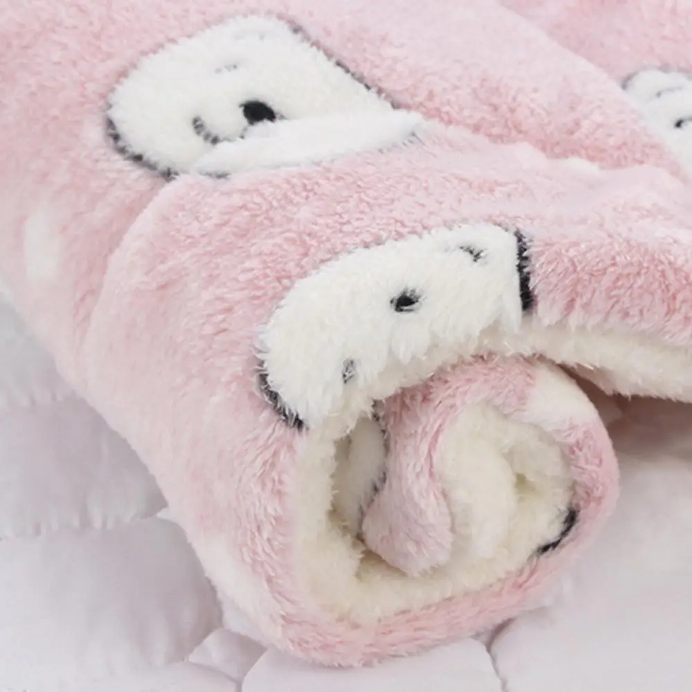 Pet Warm Anti-slip Soft Pet Kennel Home Winter Flannel Thicken Lamb Plush Dog Cat Mat Sofa Cushion Rug Sleeping Supply
Pet Warm Anti-slip Soft Pet Kennel Home Winter Flannel Thicken Lamb Plush Dog Cat Mat Sofa Cushion Rug Sleeping Supply