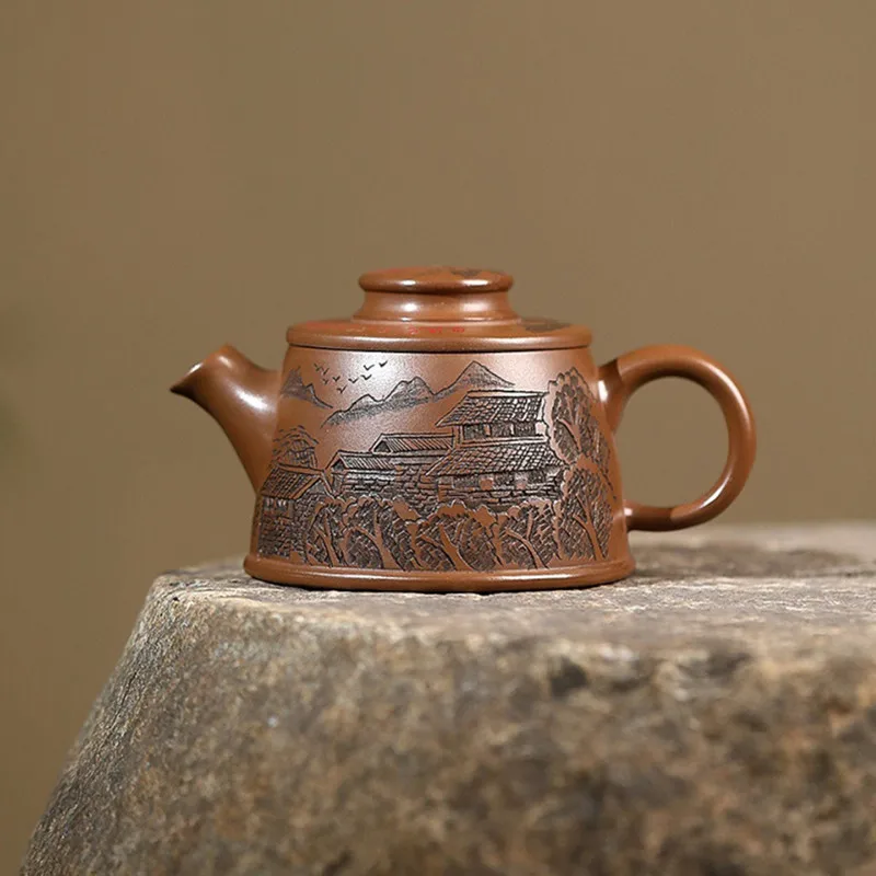 Ручной чайник BRTRINBSY TEA из фиолетовой глины 180 мл 
Ручной чайник BRTRINBSY TEA из фиолетовой глины 180 мл