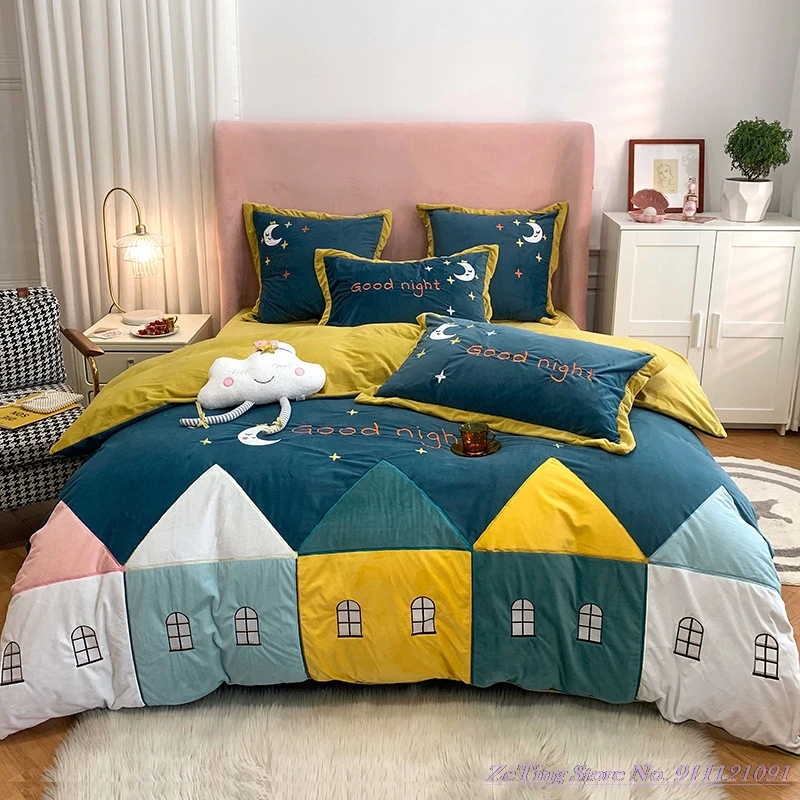Hotsale Lovely Cartoon baby coral fleece Bedding Set flannel winter thick warmth double-sided quilt cover children Bedsheet 1.5m
Hotsale Lovely Cartoon baby coral fleece Bedding Set flannel winter thick warmth double-sided quilt cover children Bedsheet 1.5m