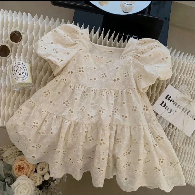 Family Matching Clothes Summer Lace Dress Mother Daughter Long-sleeved Soft Cotton Dress Women Dress Girl Birthday Dress
Family Matching Clothes Summer Lace Dress Mother Daughter Long-sleeved Soft Cotton Dress Women Dress Girl Birthday Dress